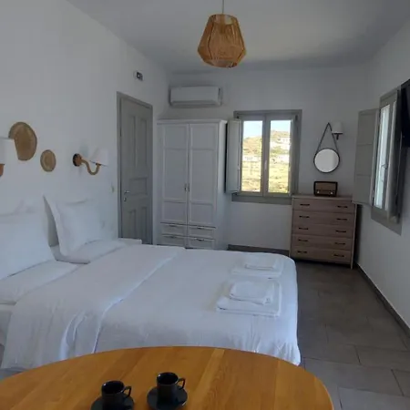 Seascape, 5 With Sea View Apartmanhotel